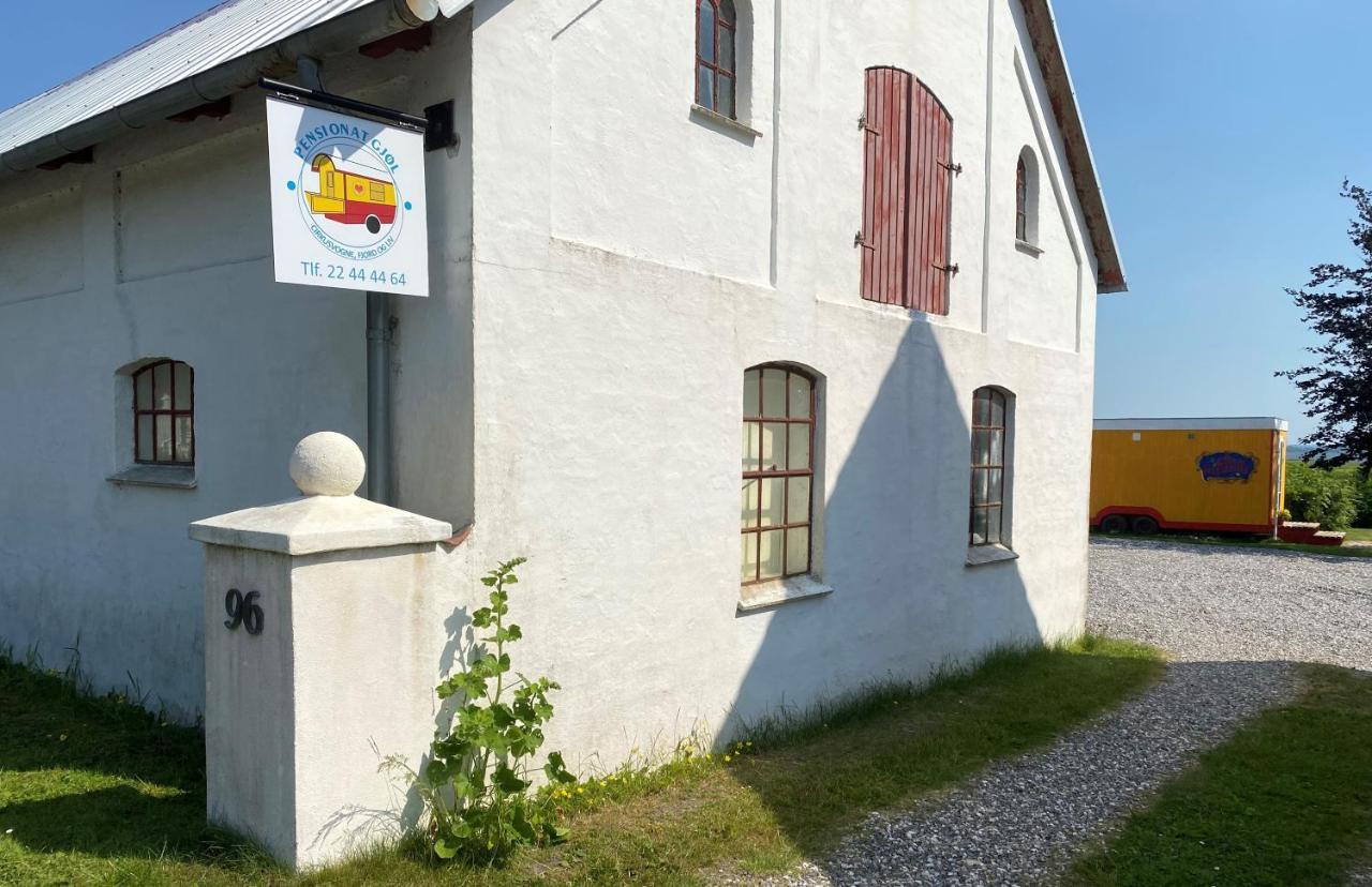 Guesthouse Gjoel Gjøl エクステリア 写真