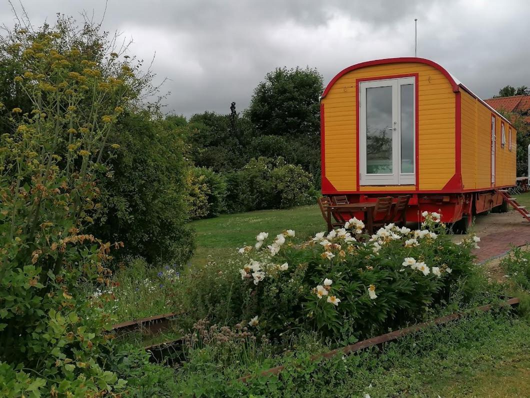 Guesthouse Gjoel Gjøl エクステリア 写真